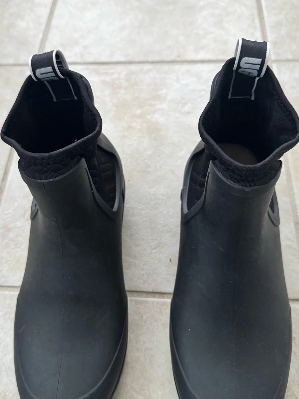 UGG Womens Droplet Black Rubber Chelsea Rain Boots Waterproof Ankle Shoes 6